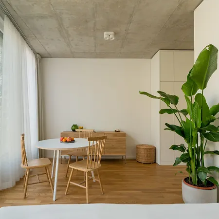 Carlotta Appartement *